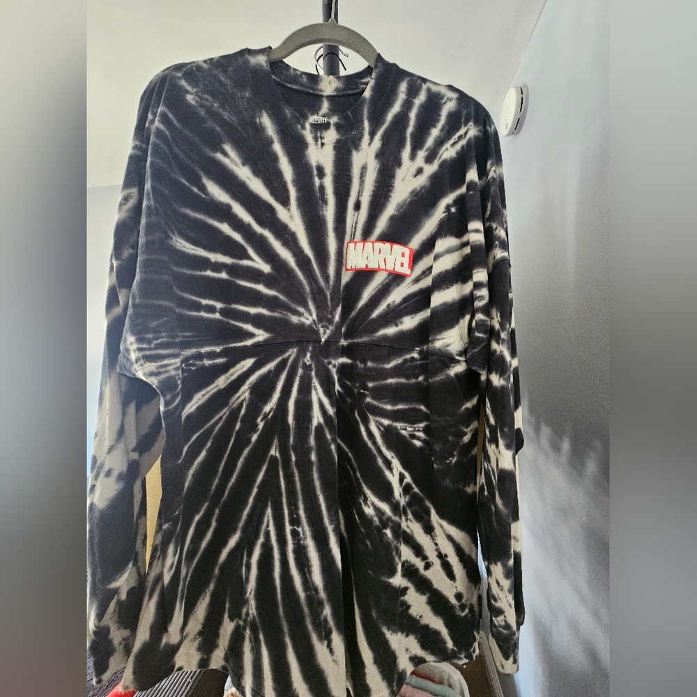 Marvel Black and White Tie-Dye Spirit Jersey